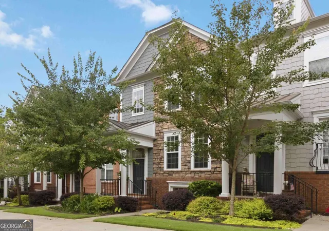 3rd image of 2274 Limehurst Dr Ne, Brookhaven, GA 30319 | MLS# 10805846