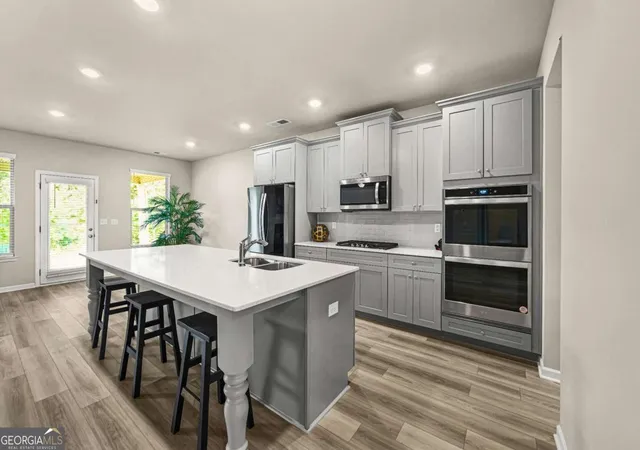 Photo 4 of Single family home for sale at 842 Orwell Dr, Stockbridge, GA 30281 | MLS# 10811558 | Listing updated on 2026-10-10
