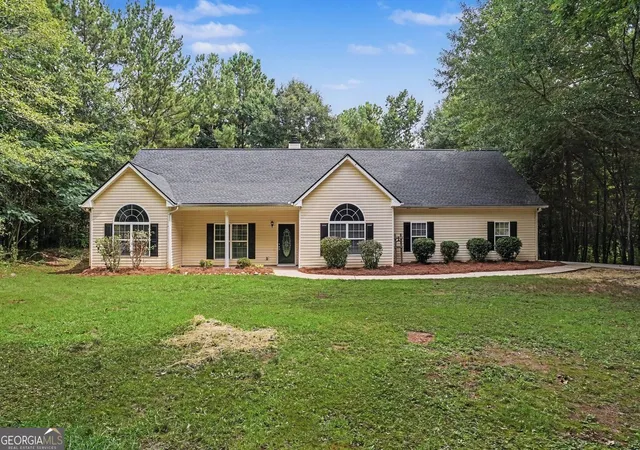 1st image of 1279 Coan Dr, Locust Grove, GA 30248 | MLS# 10810874