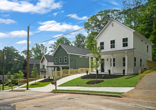 2nd image of 1804 Charles Pl Nw, Atlanta, GA 30318 | MLS# 10796255