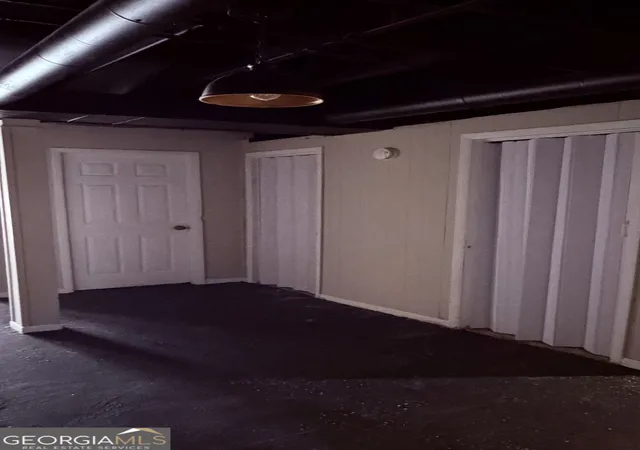 Listing Photo 2 - Condo for sale in building located at 6354 Shannon Pkwy, Union City, GA 30291 - Unit # 7 H