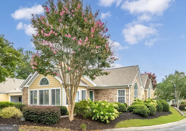 Photo 2 of Condo for sale at 2191 Rockbridge Rd #1504, Stone Mountain, GA 30087 | MLS# 10822258 | Listing updated on 2026-08-23