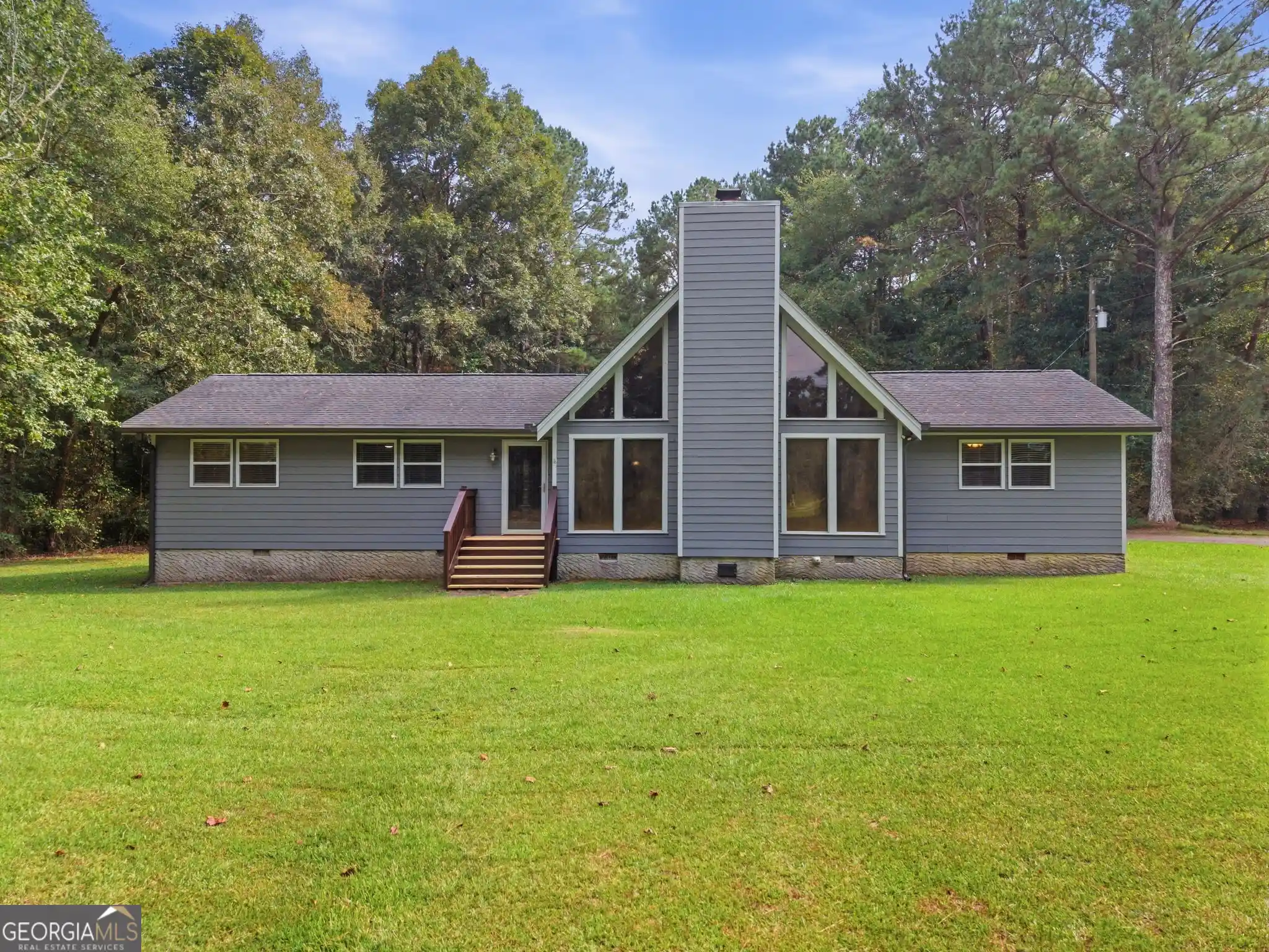 Single family home for sale at 1124 New Rosedale Rd NE, Armuchee, GA 30105 | MLS# 10854739