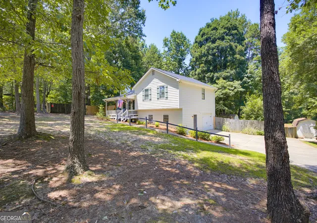 2nd image of 437 School Rd, Dallas, GA 30132 | MLS# 10821014