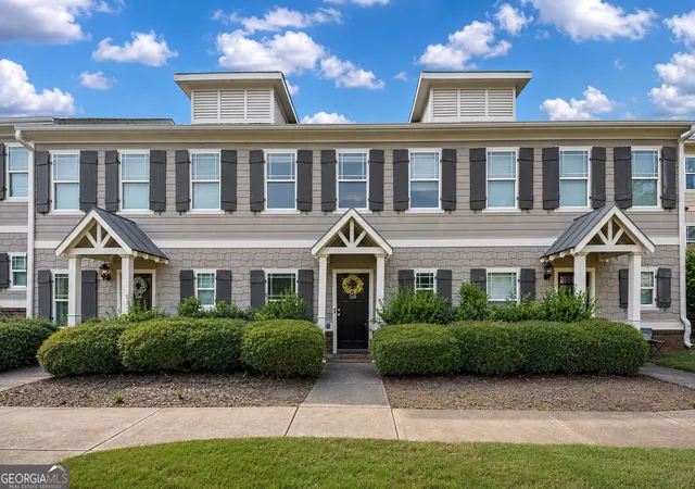 Townhouse for sale at 236 Oconee River Cir, Athens, GA 30605 | MLS# 10713704