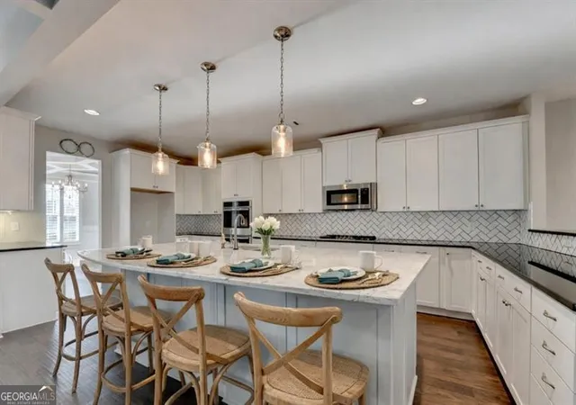 Photo 3 of Single family home for sale at 4419 Sierra Creek Dr, Hoschton, GA 30548 | MLS# 10715049 | Listing updated on 2026-09-12
