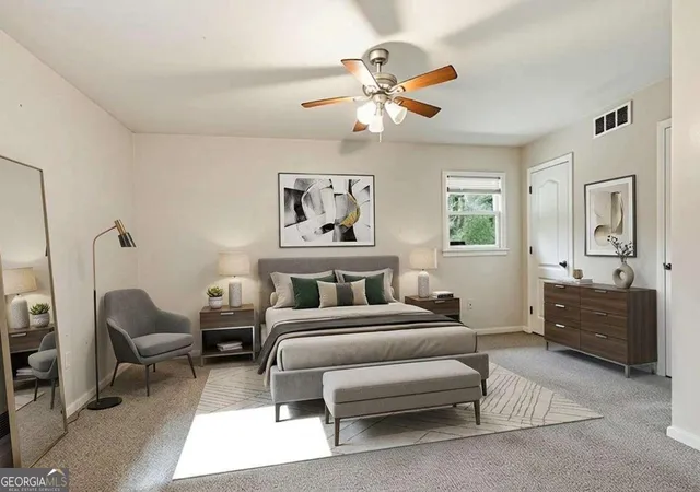 Photo 4 of Single family home for sale at 7037 Dalmatia Dr, Riverdale, GA 30296 | MLS# 10820307 | Listing updated on 2026-08-31