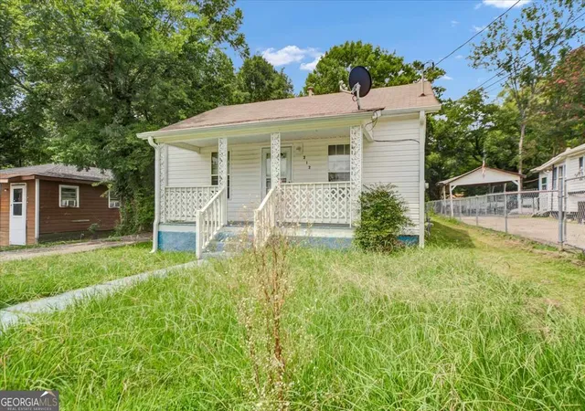 2nd image of 212 Sw Nixon Ave Sw, Rome, GA 30161 | MLS# 10816826