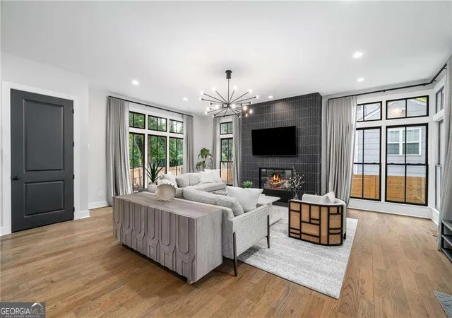 Photo 3 of Single family home for sale at 116 Medlock Rd, Decatur, GA 30030 | MLS# 10828524 | Listing updated on 2026-09-26