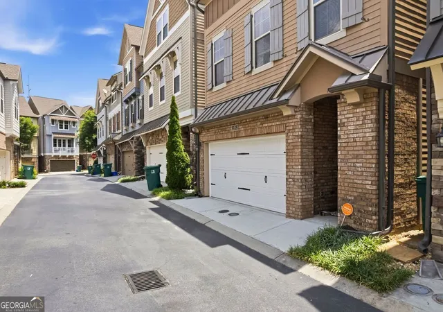 2nd image of 436 Cranleigh Rdg Se, Smyrna, GA 30080 | MLS# 10769827