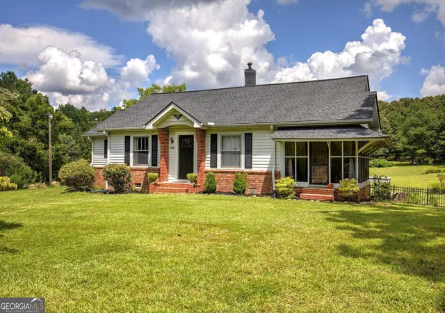 2nd image of 2135 Bellview Rd, Rockmart, GA 30153 | MLS# 10824278