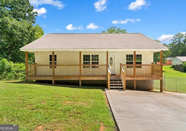 Photo 1 of Sale Pending at 168 Charger Dr, Chatsworth, GA 30705 | MLS# 10827193 | Listing updated on 2026-08-26