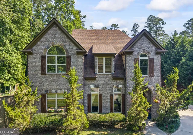 Photo 2 of Single family home for sale at 9315 Meadowbrook Dr, Gainesville, GA 30506 | MLS# 10770757 | Listing updated on 2026-08-09