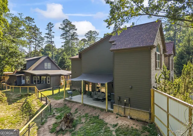 Photo 3 of Single family home for sale at 9315 Meadowbrook Dr, Gainesville, GA 30506 | MLS# 10770757 | Listing updated on 2026-08-09