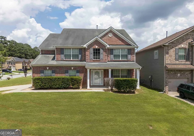 1st image of 7562 Bowhead Ct, Fairburn, GA 30213 | MLS# 10795197
