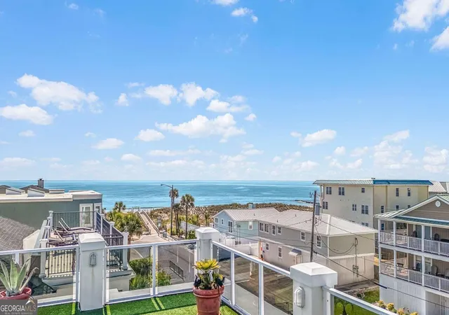 Photo 2 of Single family home for sale at 8 18th Street, Tybee Island, GA 31328 | MLS# 10766585 | Listing updated on 2026-09-04