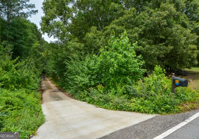 5th image of 819 N Bethany Rd, Mcdonough, GA 30252 | MLS# 10784235