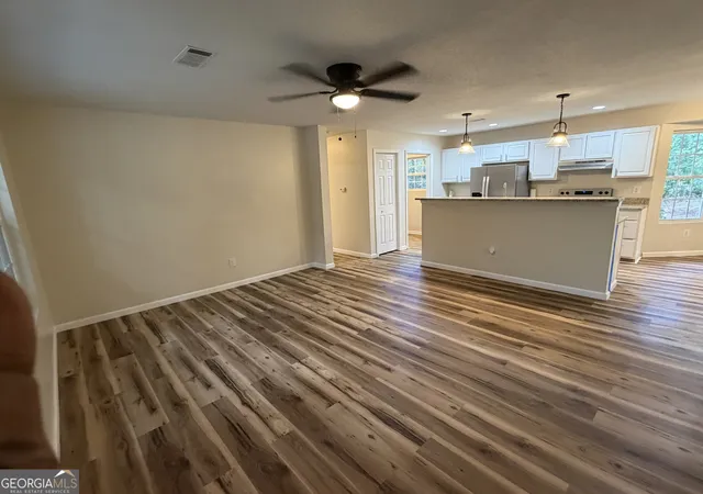 4th image of 335 Harvey Cir # 10, Ellaville, GA 31806 | MLS# 10818378