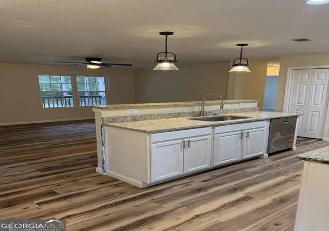 5th image of 335 Harvey Cir # 10, Ellaville, GA 31806 | MLS# 10818378