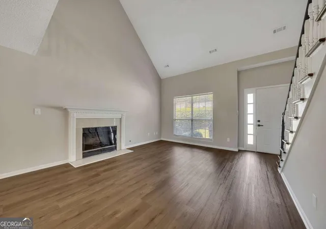 Photo 3 of Single family home for sale at 4704 Vineyard Ct SE, Smyrna, GA 30082 | MLS# 10768446 | Listing updated on 2026-08-04