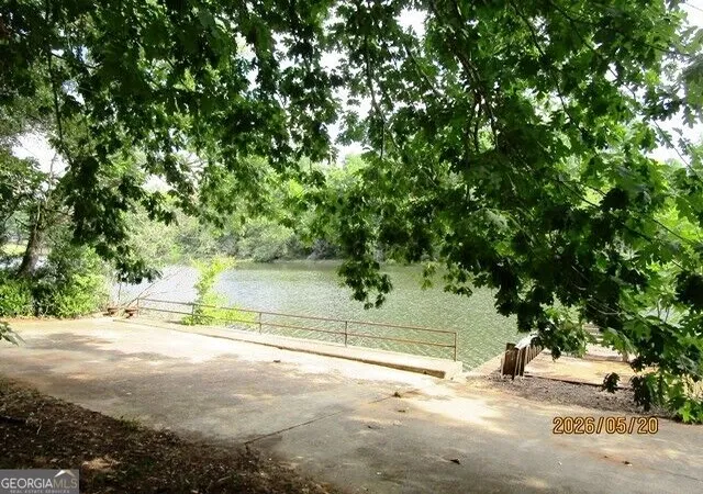 11th image of 729 N Lake Dr, Sandersville, GA 31082 | MLS# 10831351