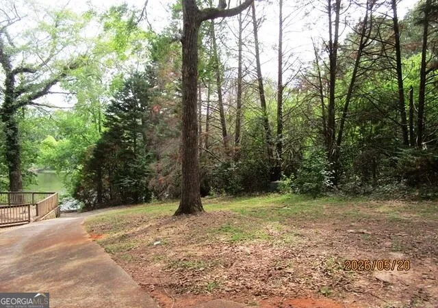 2nd image of 729 N Lake Dr, Sandersville, GA 31082 | MLS# 10831351
