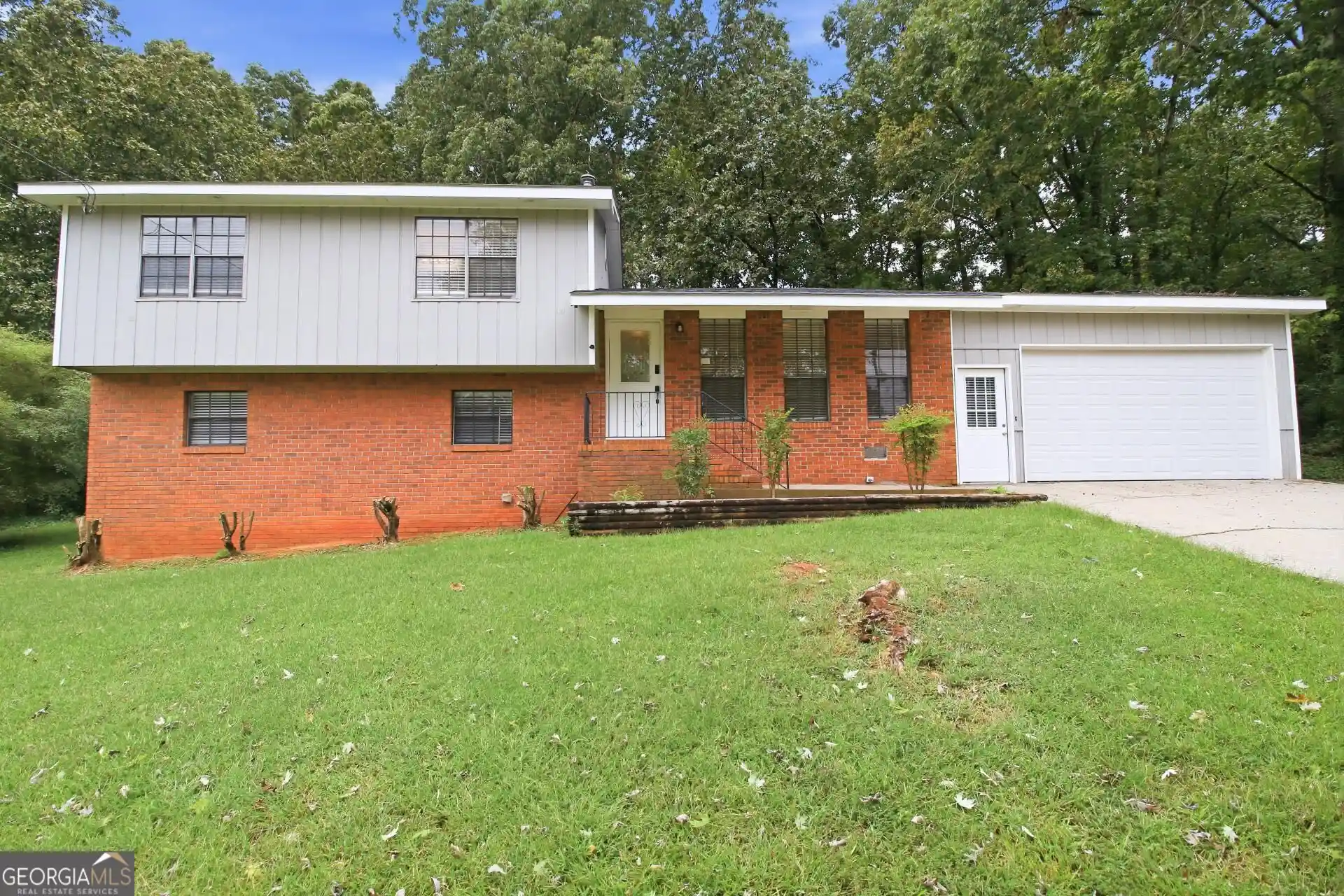 Photo 1 of Single family home for sale at 2117 Freestone Ct, Jonesboro, GA 30236 | MLS# 10876168 | Listing updated on 2026-10-20