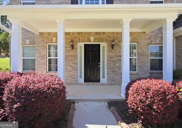Photo 4 of Single family home for sale at 861 Wisteria View Ct, Dacula, GA 30019 | MLS# 10811375 | Listing updated on 2026-10-08