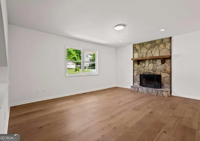 Photo 3 of Single family home for sale at 4899 Hawk Trl Ne, Marietta, GA 30066 | MLS# 10799636 | Listing updated on 2026-08-21