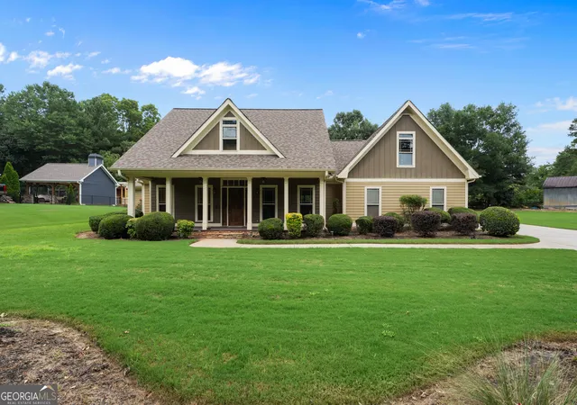 Photo 1 of Single family home for sale at 30 W Macedonia Church Rd, Oxford, GA 30054 | MLS# 10814621 | Listing updated on 2026-08-12