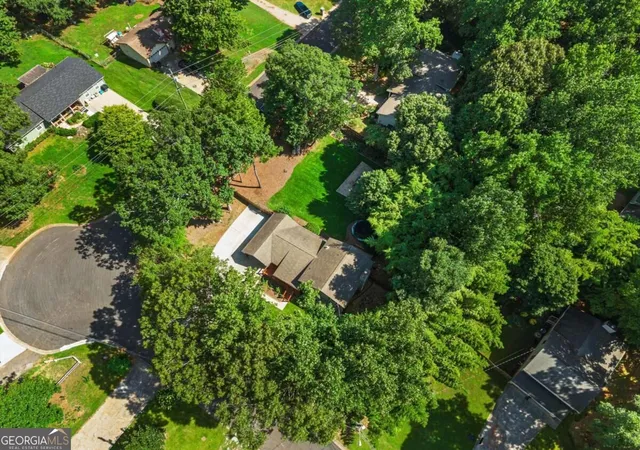 Photo 3 of Single family home for sale at 492 Rustic Ridge Cir, Lawrenceville, GA 30043 | MLS# 10830175 | Listing updated on 2026-09-17
