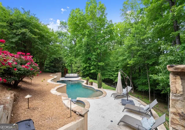 Photo 3 of Mansion for sale at 117 Liberty Grove Pass, Alpharetta, GA 30004 | MLS# 10762838 | Listing updated on 2026-08-27