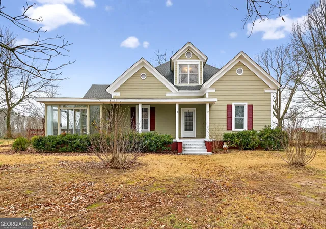 2nd image of 402 Tom Bell Rd, Milner, GA 30257 | MLS# 10667577