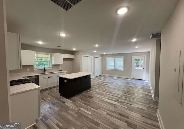 Photo 3 of Sale Pending at 9549 Highway 166, Winston, GA 30187 | MLS# 10765199 | Listing updated on 2026-08-20