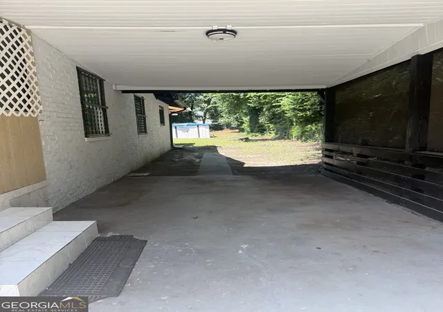 Photo 3 of Single family home for sale at 737 Grenada Ter, Macon, GA 31206 | MLS# 10830280 | Listing updated on 2026-09-04