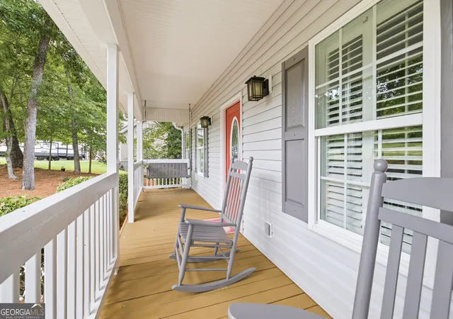 Homes for sale in Cornelia, GA | 292 Parkwood Pl Cir, Cornelia, GA 30531 | MLS# 10801457