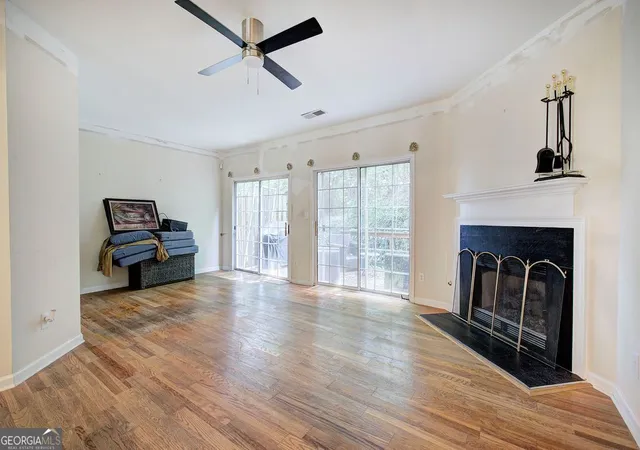 Photo 3 of Townhouse for sale at 4144 Spring Cvs Dr, Duluth, GA 30097 | MLS# 10800729 | Listing updated on 2026-09-05