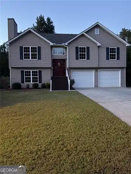 Photo 1 of Single family home for sale at 5482 Latham Manor Dr, Gainesville, GA 30506 | MLS# 10848641 | Listing updated on 2026-10-14