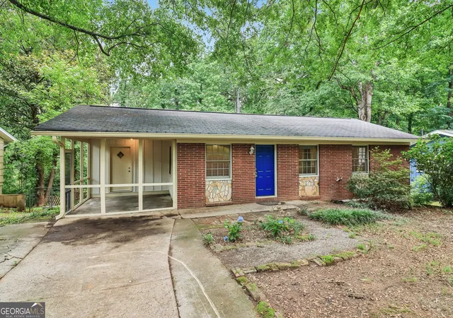 2nd image of 923 Verdi Wy, Clarkston, GA 30021 | MLS# 10785073