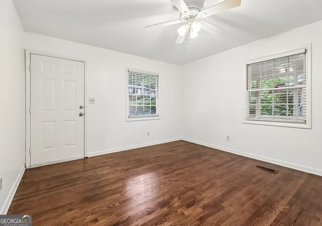 4th image of 923 Verdi Wy, Clarkston, GA 30021 | MLS# 10785073