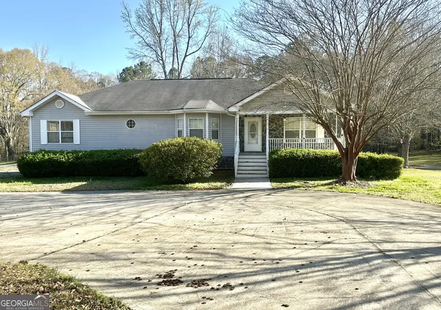 Photo 3 of Single family home for sale at 248 Manley Rd, Griffin, GA 30223 | MLS# 10727632 | Listing updated on 2026-06-25