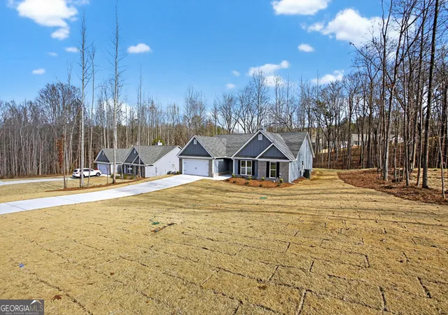 Photo 3 of Sale Pending at 125 Chad Walk #61, Statham, GA 30666 | MLS# 10617543 | Listing updated on 2026-01-11