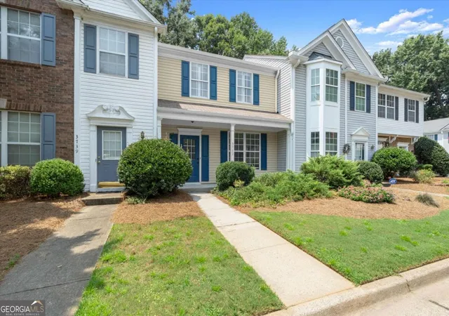2nd image of 3737 Berkeley Xing, Duluth, GA 30096 | MLS# 10817106