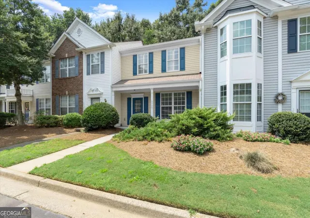 3rd image of 3737 Berkeley Xing, Duluth, GA 30096 | MLS# 10817106