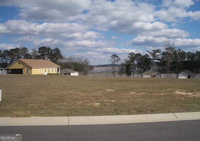 Photo 2 of Land for sale at 0 Walden Woods Loop, Eufaula, AL 36027 | MLS# 10667437 | Listing updated on 2026-10-06
