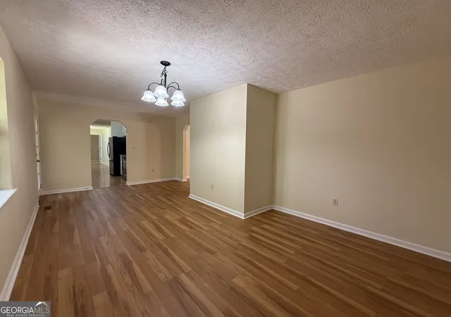 Photo 4 of Single family home for sale at 422 King Ln, Thomson, GA 30824 | MLS# 10828007 | Listing updated on 2026-10-08