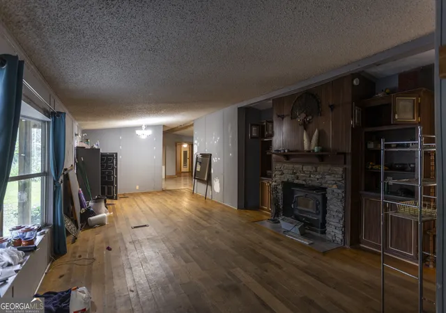 Photo 3 of Single family home for sale at 106 Flatrock Ln, Eatonton, GA 31024 | MLS# 10824460 | Listing updated on 2026-08-26