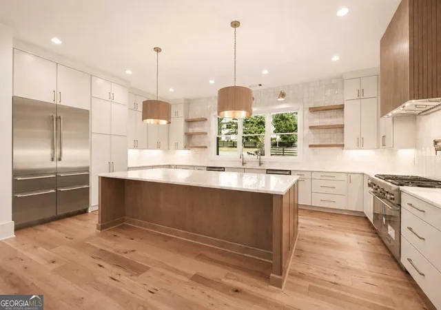 Photo 4 of Single family home for sale at 1452 Rucker Cir, Woodstock, GA 30188 | MLS# 10766680 | Listing updated on 2026-08-16