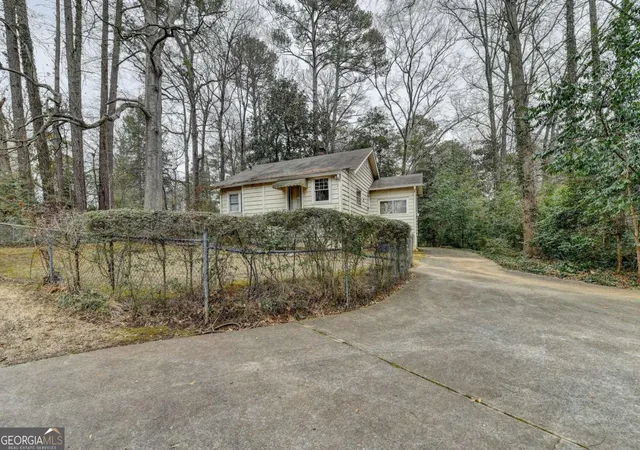 Photo 4 of Land for sale at 3928 Wieuca Rd Ne, Atlanta, GA 30342 | MLS# 10678429 | Listing updated on 2026-10-29