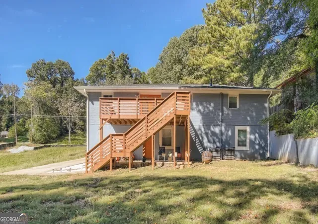 Photo 2 of Single family home for sale at 2739 Flagstone Dr Se, Atlanta, GA 30316 | MLS# 10642765 | Listing updated on 2026-04-11